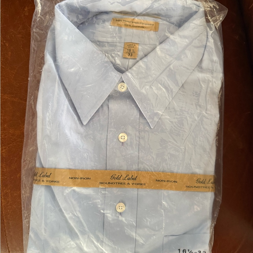 Gold Label - Roundtree & Yorke - Solid Blue No-iron dress shirt 16.5x33
